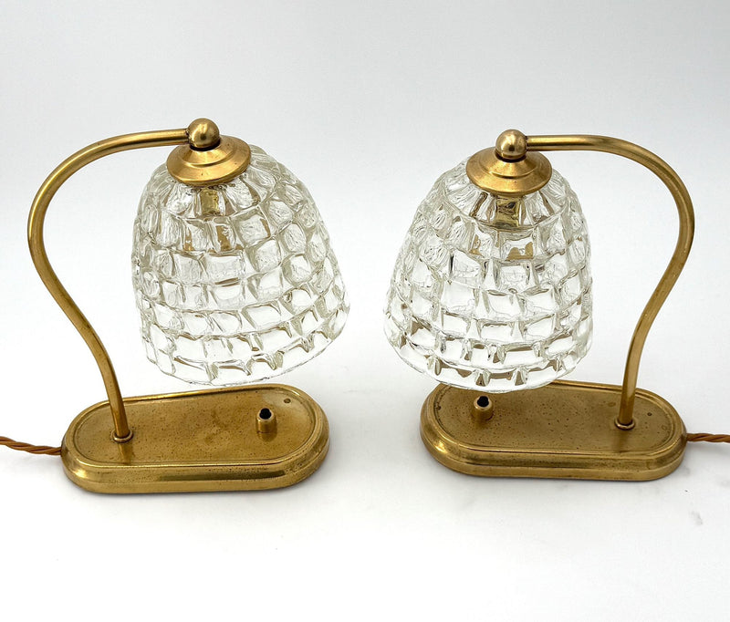 A lovely pair of Barovier 1940s Murano glass and brass table lamps